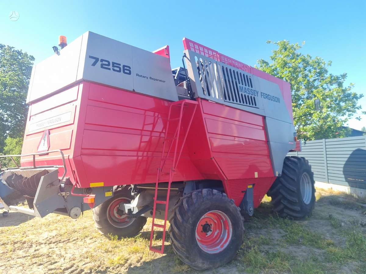 Massey Ferguson 7256, комбайны