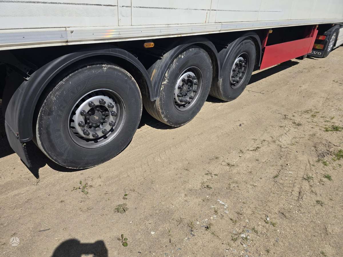 Schmitz SKO24 Carrier Vector 1550 8000h, рефрижераторы