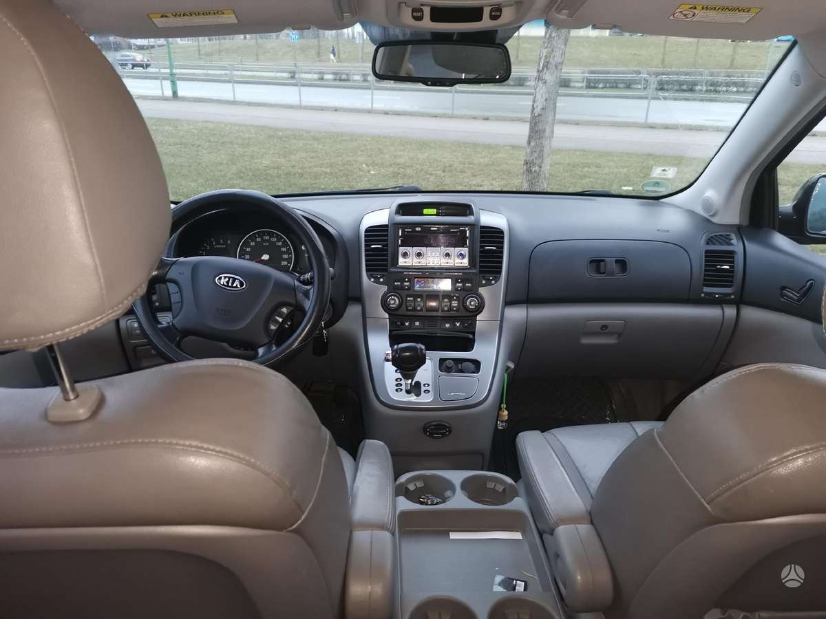 Kia Carnival, 2.9 l., Минивэн