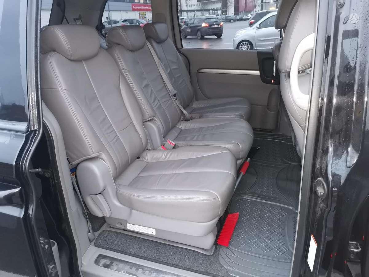 Kia Carnival, 2.9 l., Минивэн