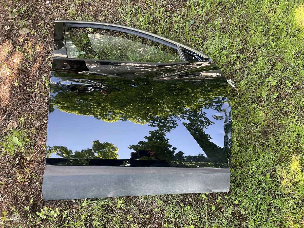 Hyundai Tucson doors