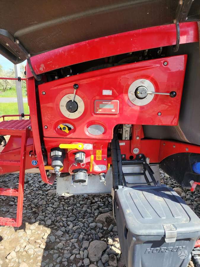 Horsch Leeb 6 LT, разбрызгиватели
