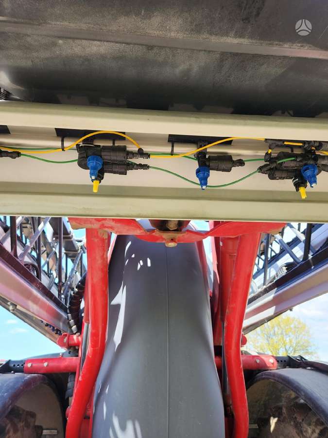 Horsch Leeb 6 LT, разбрызгиватели