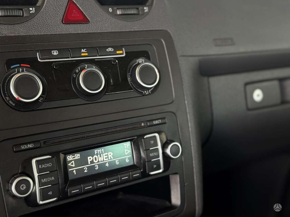 Volkswagen Caddy - 8