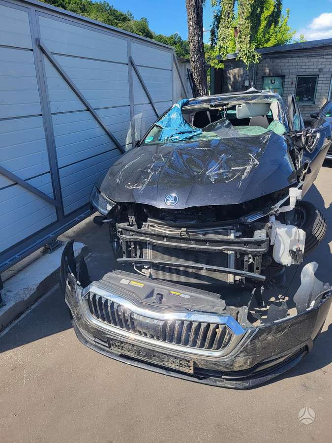 Skoda Octavia for parts
