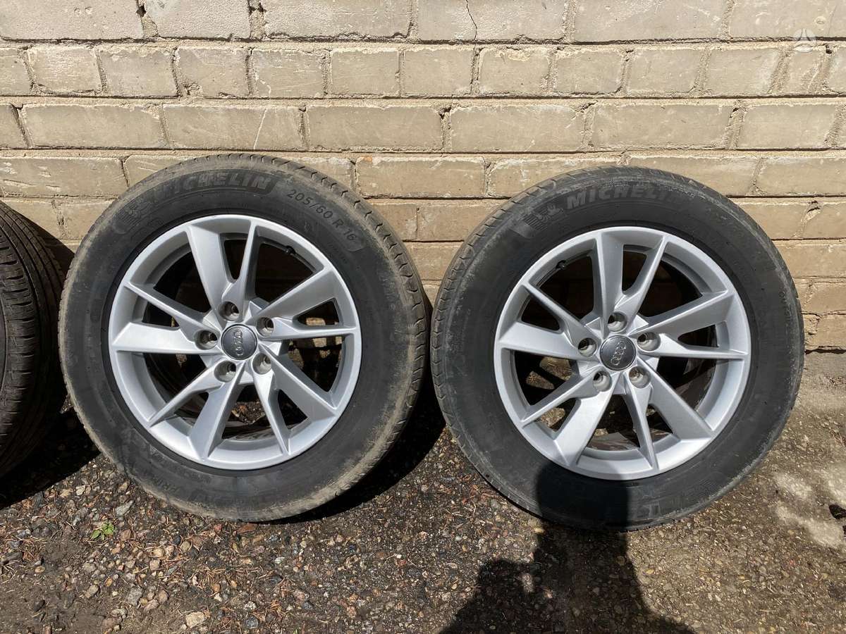 Audi, vieglmetāla, R16
