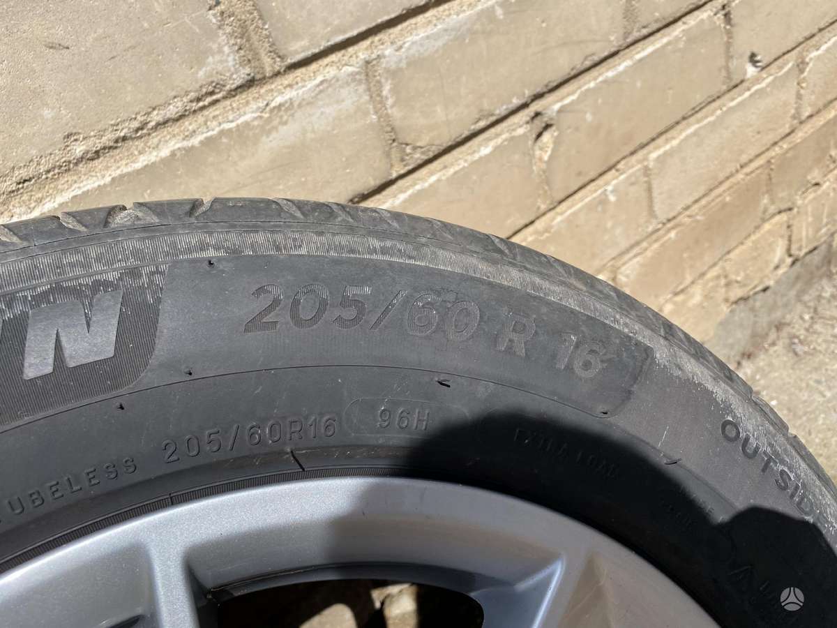 Audi, vieglmetāla, R16