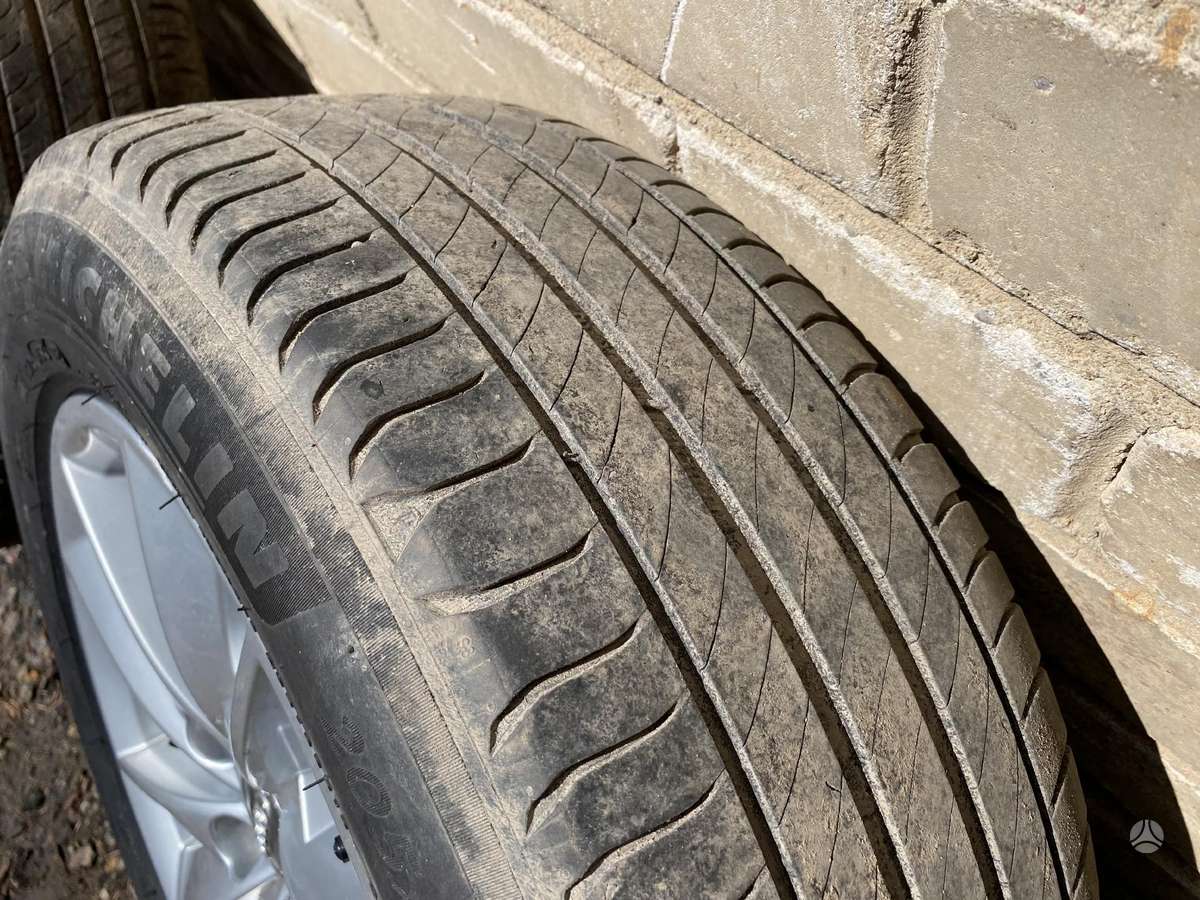 Audi, vieglmetāla, R16