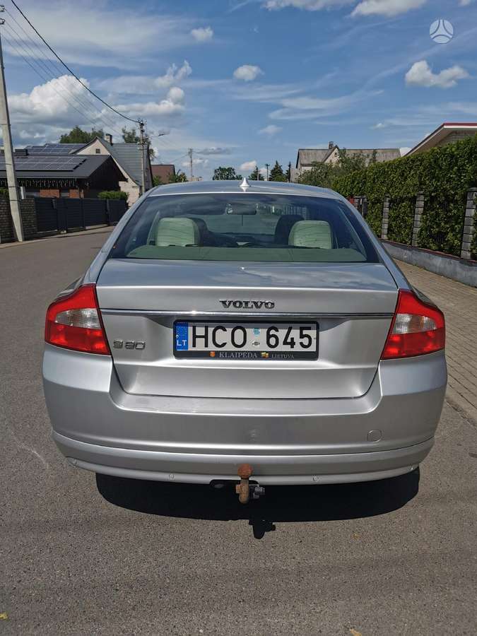 Volvo S80, 2.4 l., Седан