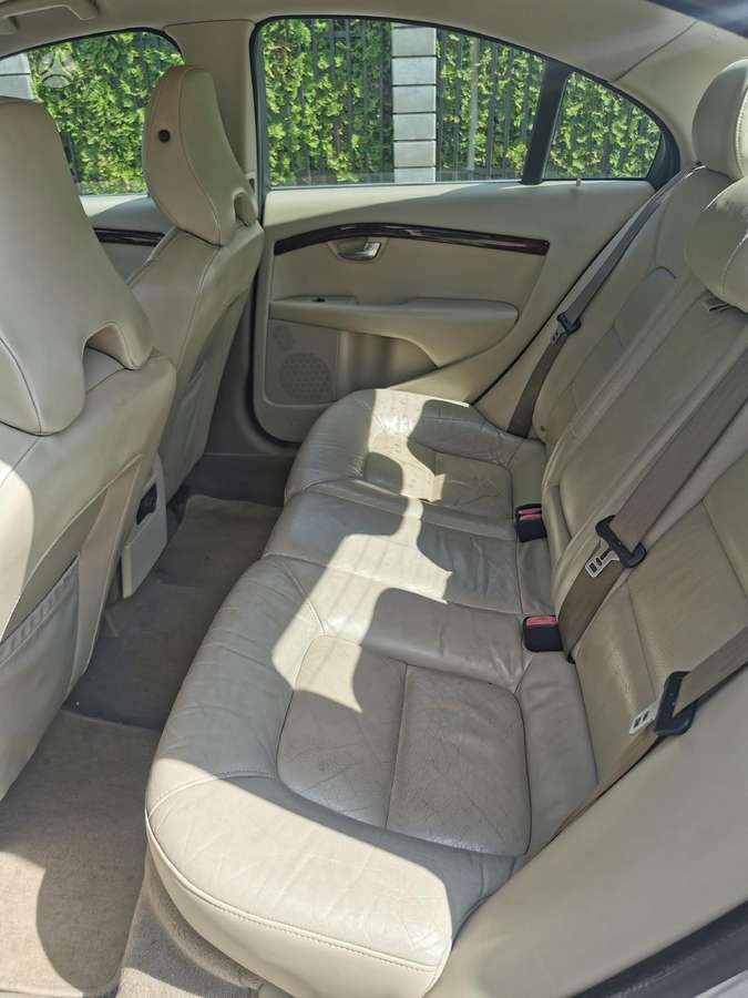 Volvo S80, 2.4 l., Седан