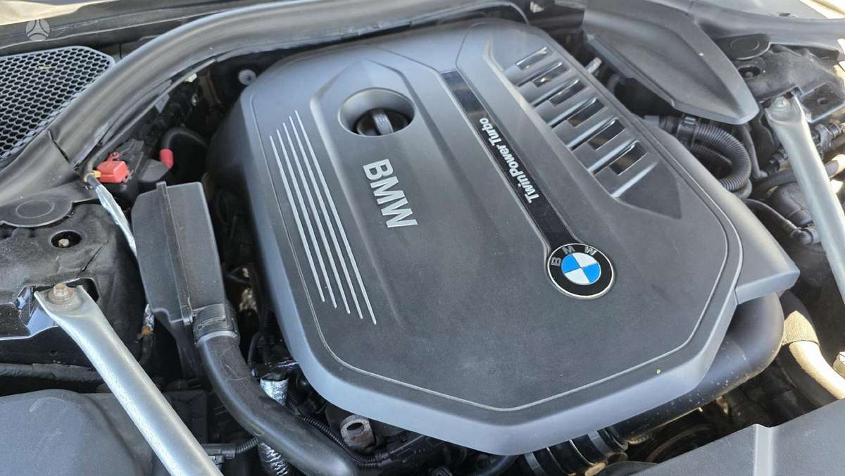 BMW 740, 3.0 l., Седан