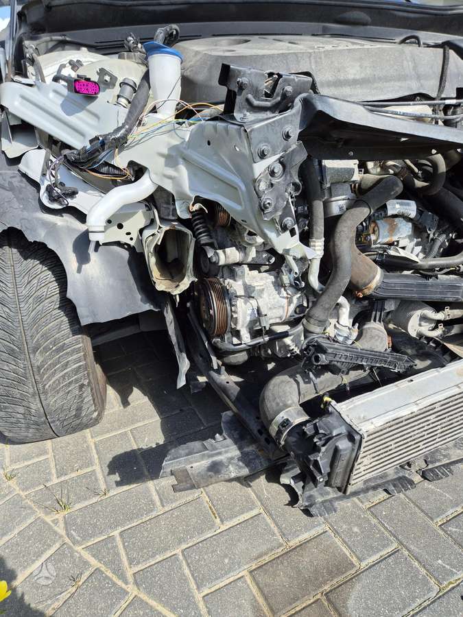 Volvo XC40 - 9