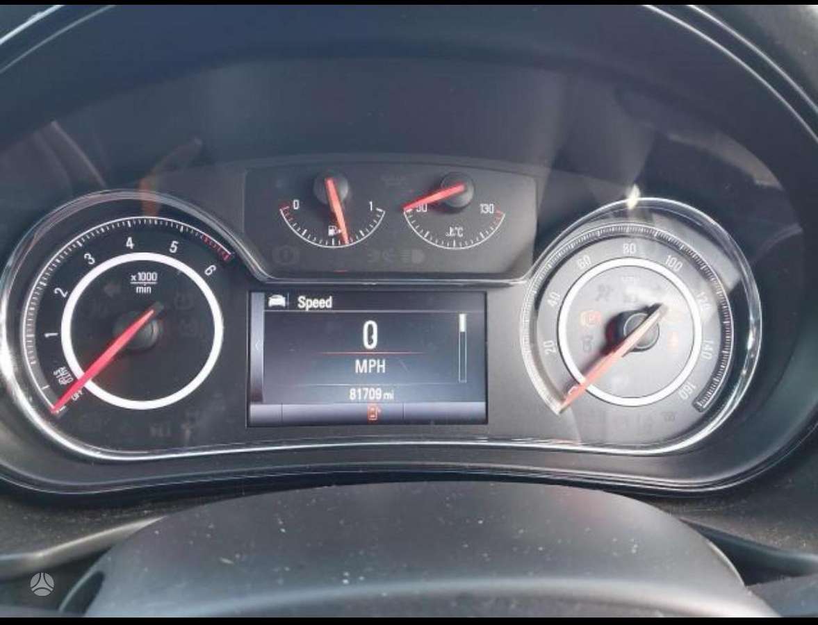 Opel Insignia dalimis. 130 000km