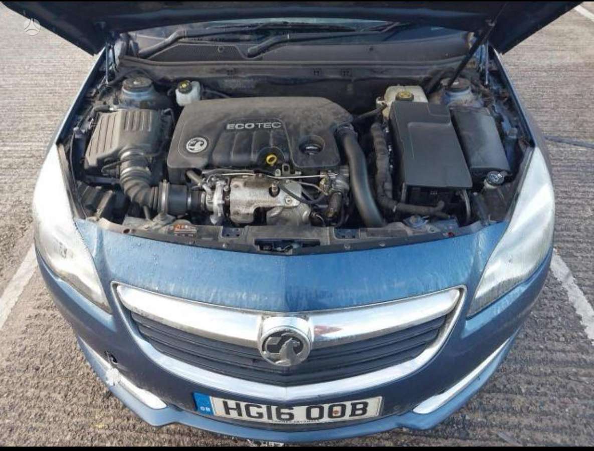 Opel Insignia dalimis. 130 000km