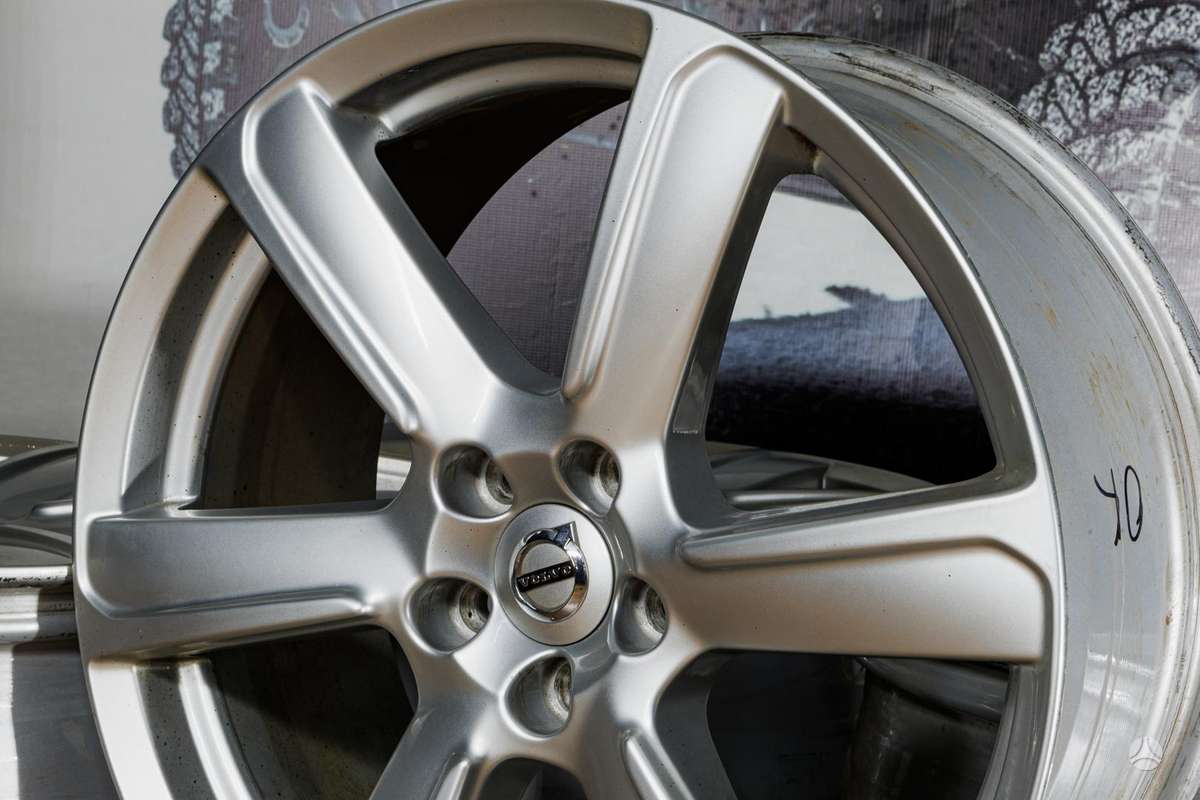 -Kita- Volvo, легкосплавные , R19