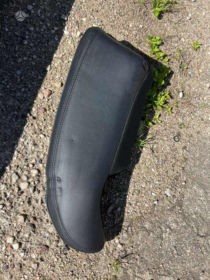 Porsche Taycan Kompelktinis salonas