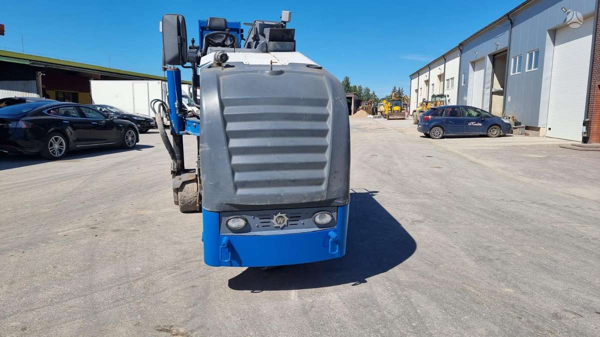 Wirtgen W50 DC, kelių tiesimo mašinos