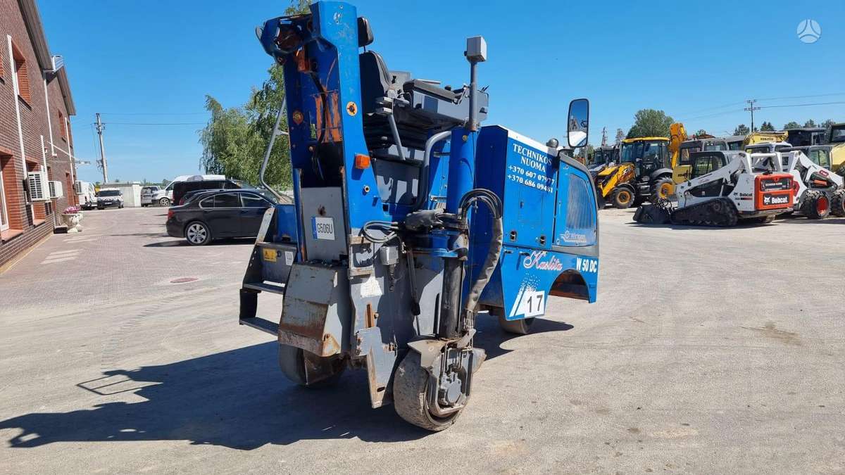 Wirtgen W50 DC, kelių tiesimo mašinos
