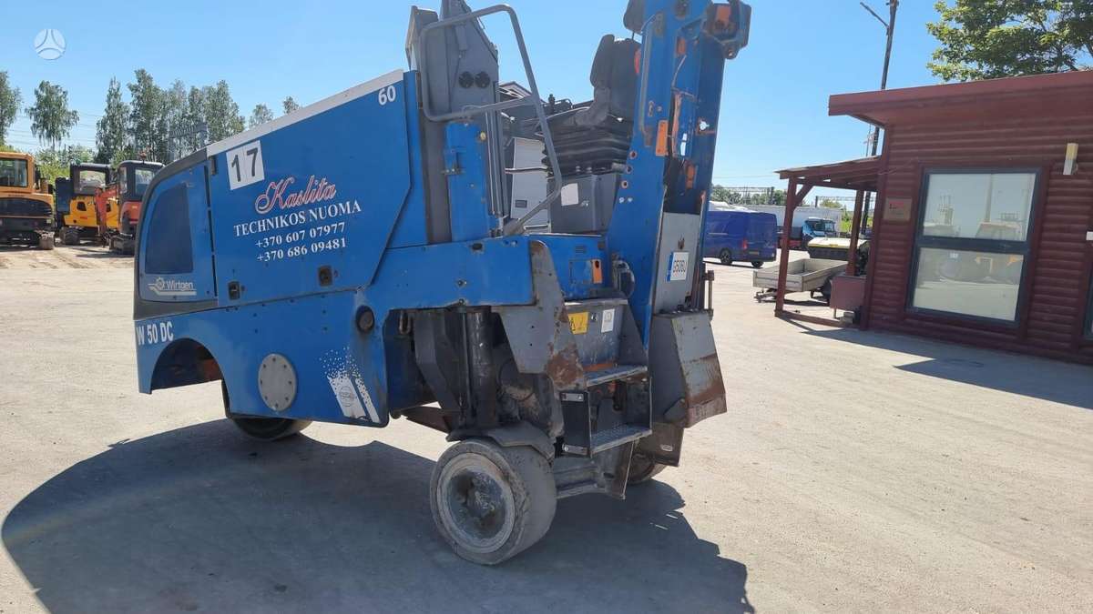 Wirtgen W50 DC, paving machinery