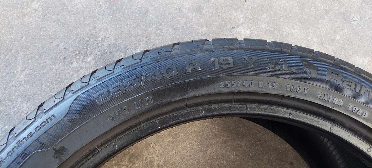 Uniroyal, summer 255/40 R19