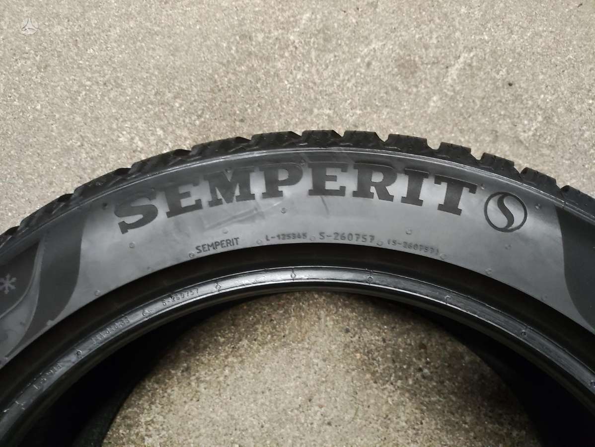 Semperit Speed-Grip 5, žieminės 245/45 R18