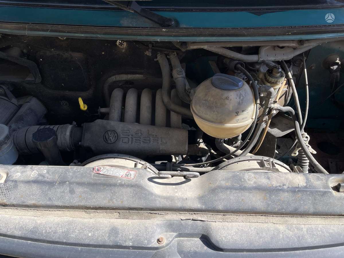 Volkswagen Transporter по частям