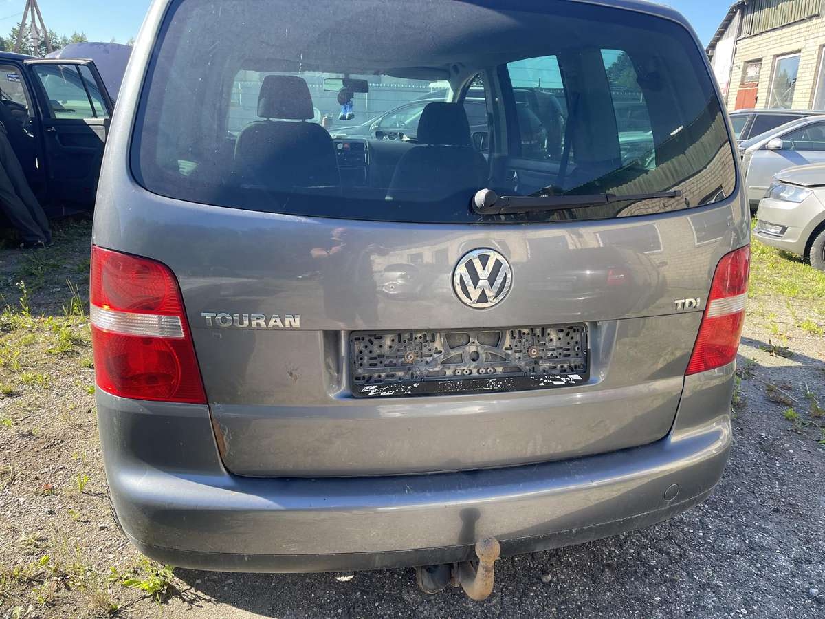 Volkswagen Touran dalimis