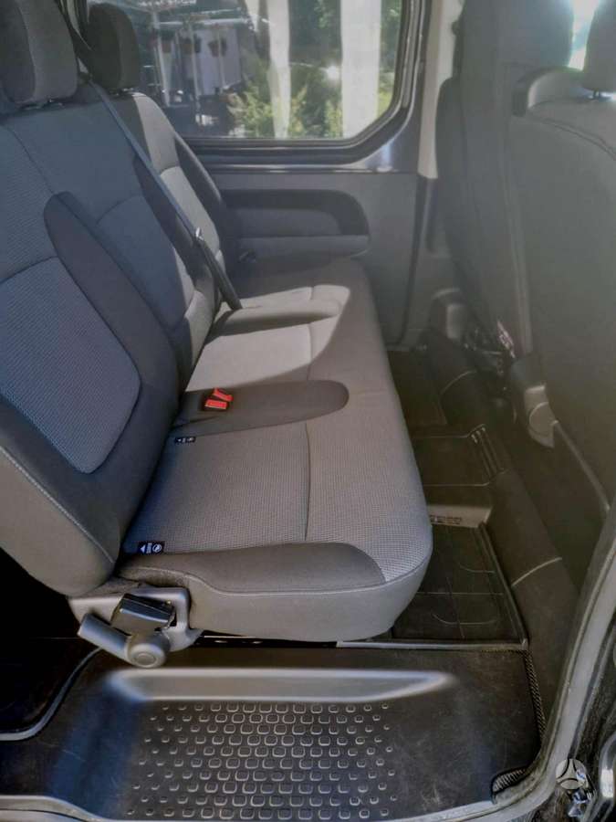 Renault Trafic, passenger minibus