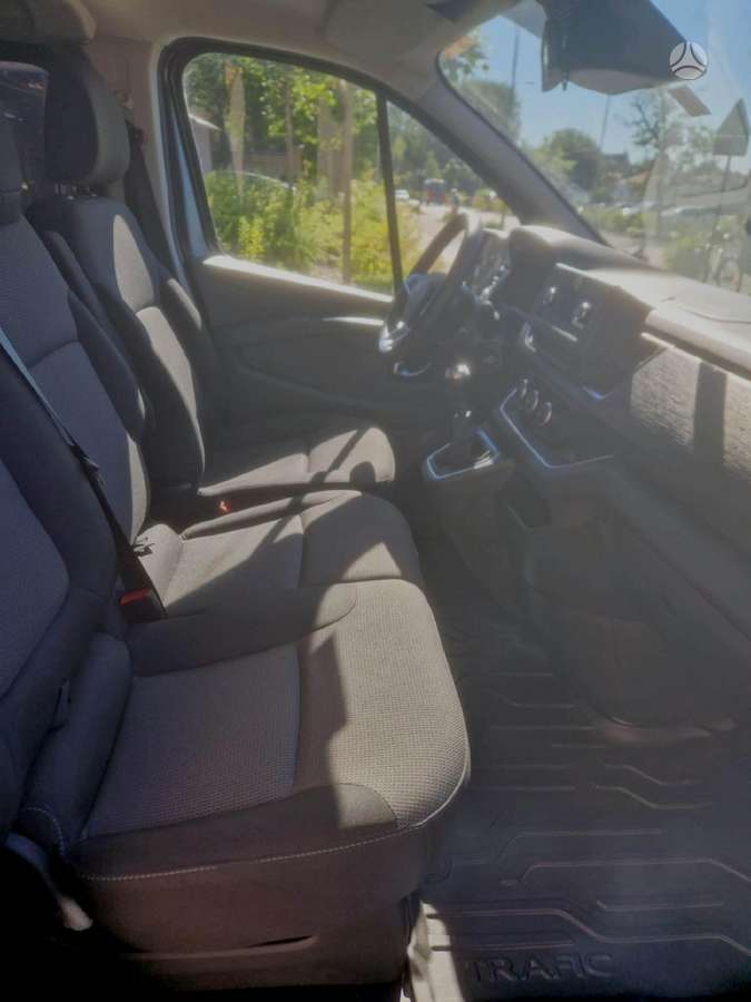 Renault Trafic, pasažieru mikroautobuss