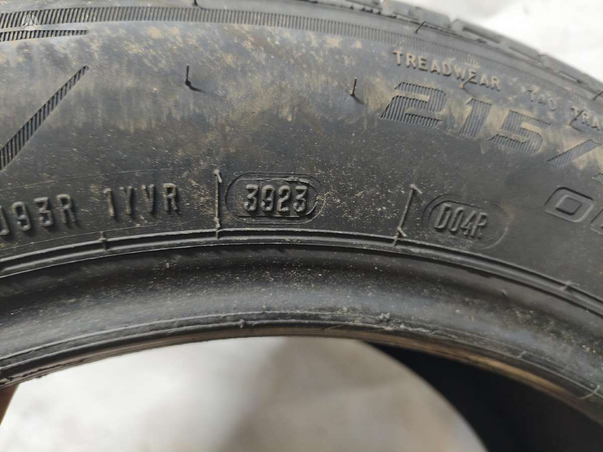 Cooper, all-season 215/55 R17