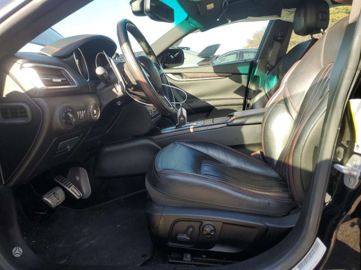 Maserati Ghibli