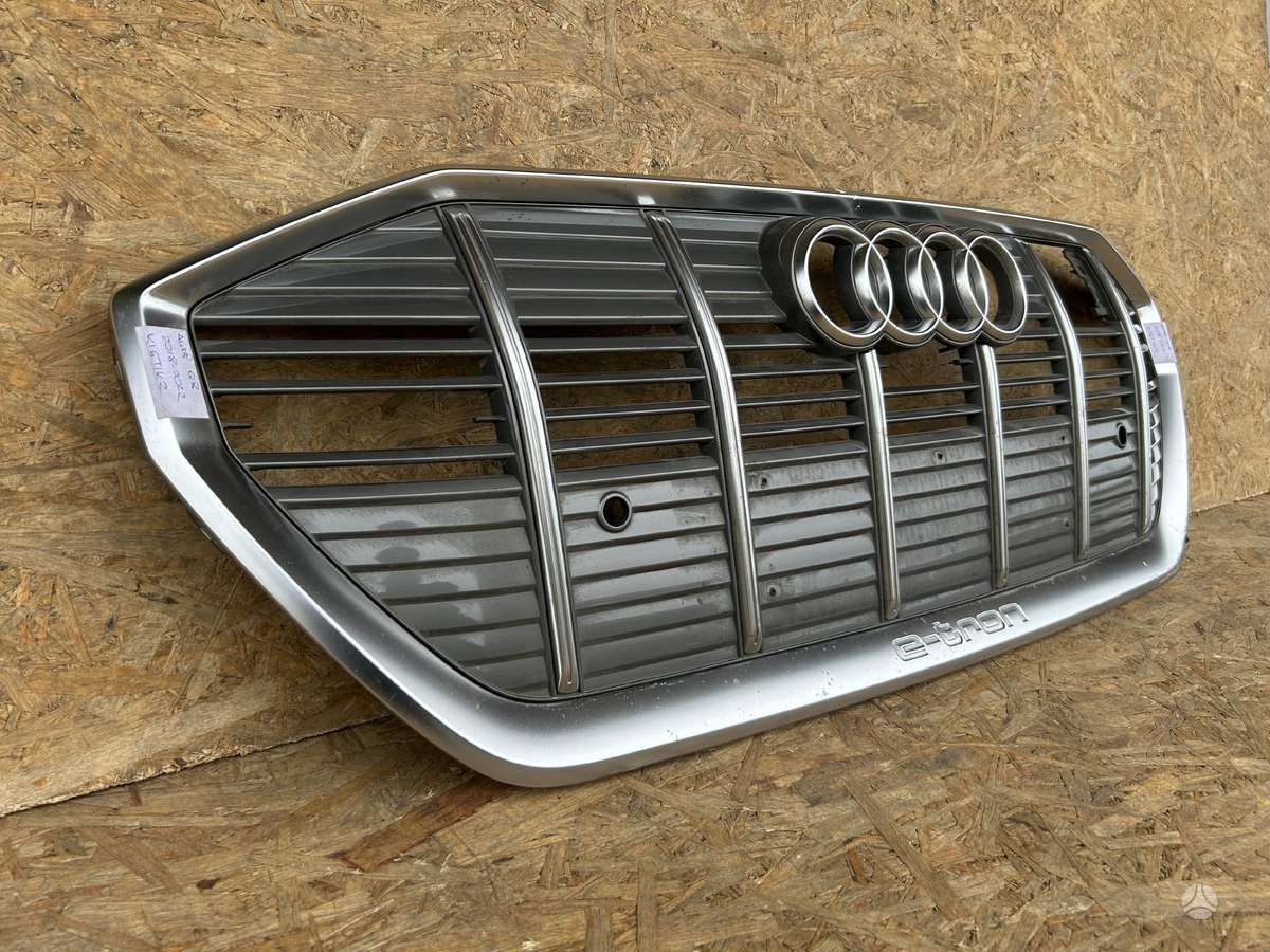 Audi Q8, 4KE853651, Cen26395