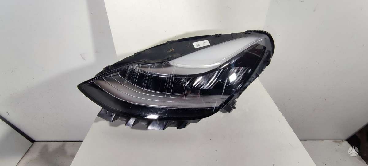 Tesla Model 3, 107737500C, фары