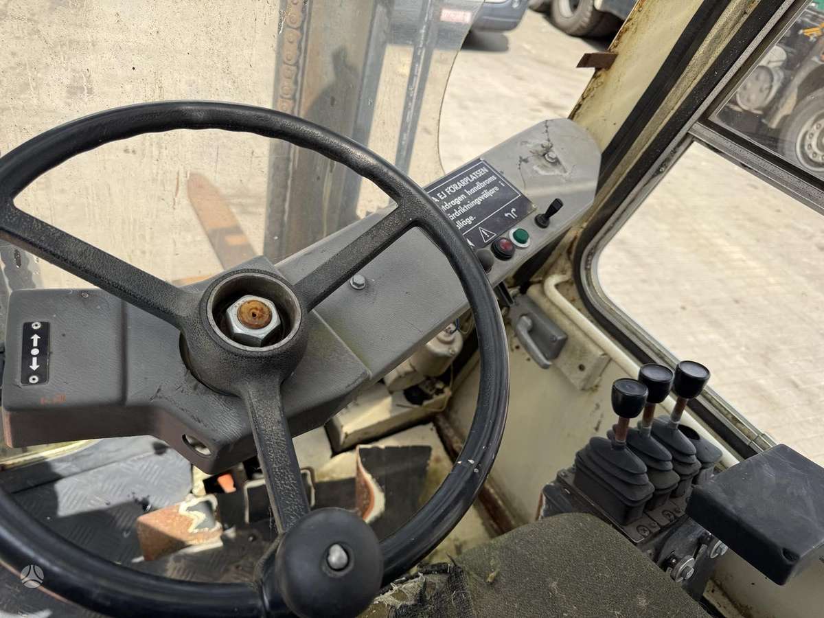 Asea -, forklifts