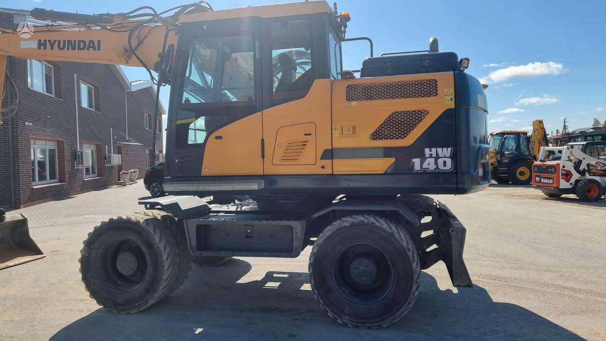 Hyundai HW 140, ekskavatoriai