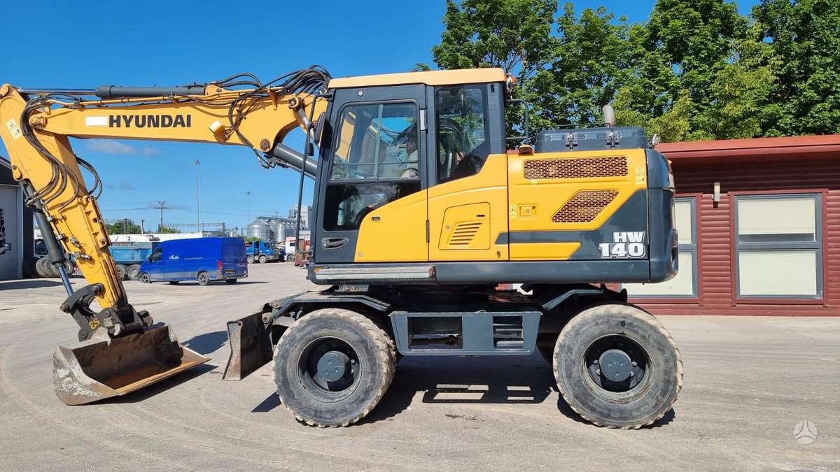 Hyundai HW 140, ekskavatoriai