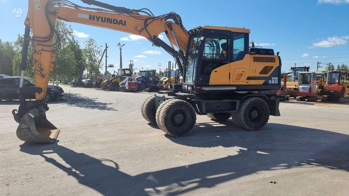 Hyundai HW 140, ekskavatoriai