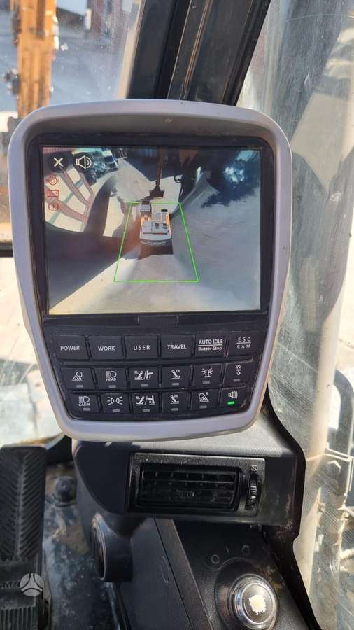 Hyundai HW 140, excavator