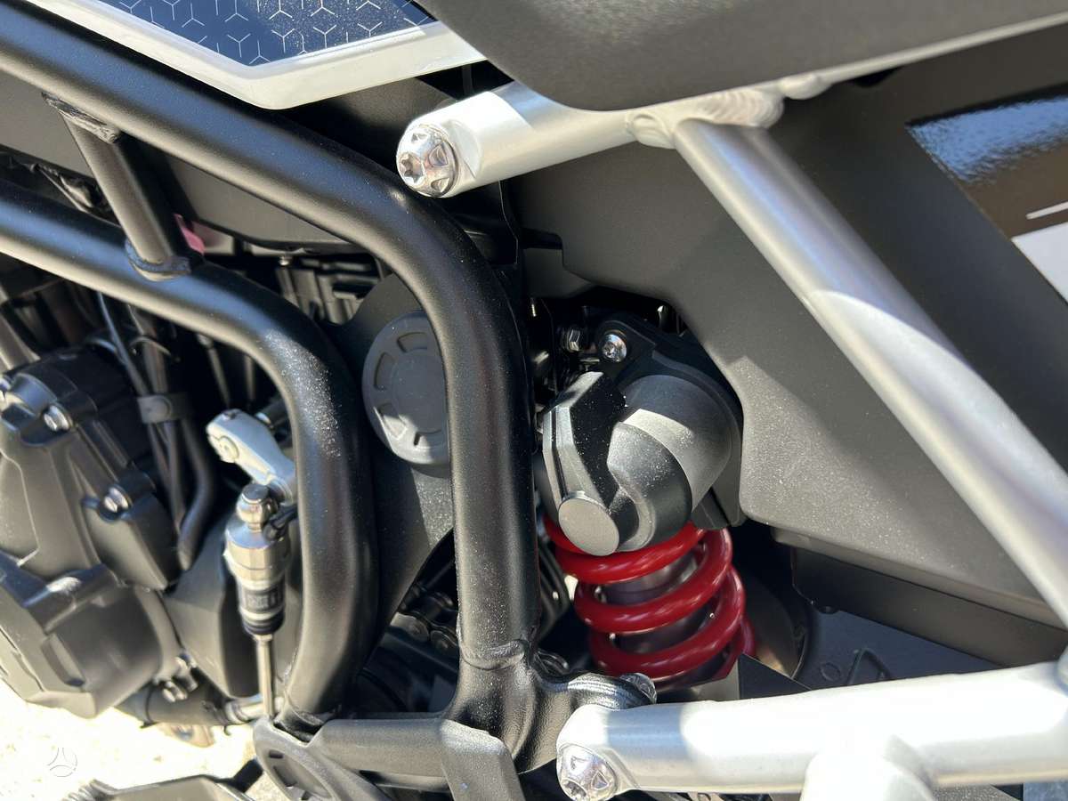Triumph Tiger 888cc, эндуро / adventure