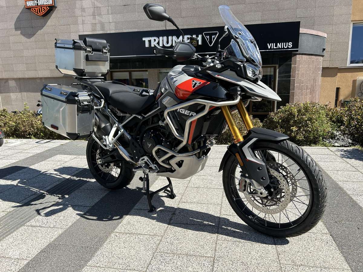 Triumph Tiger 888cc, enduro / adventure
