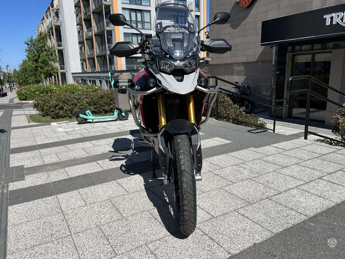 Triumph Tiger 888cc, enduro / adventure