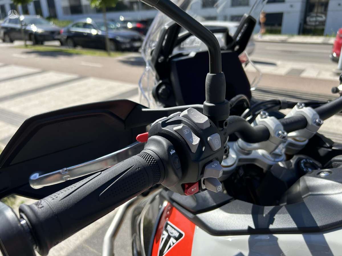 Triumph Tiger 888cc, enduro / adventure