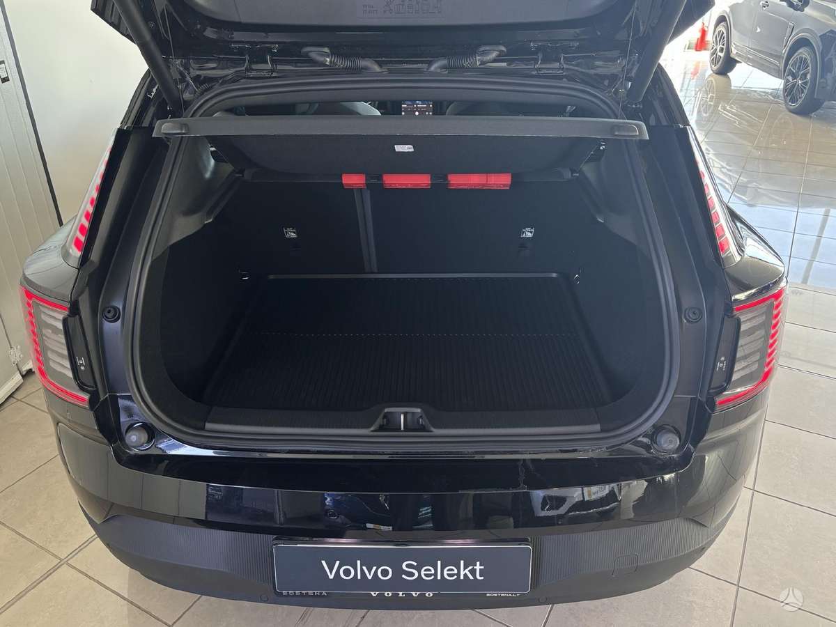 Volvo EX30 - 6