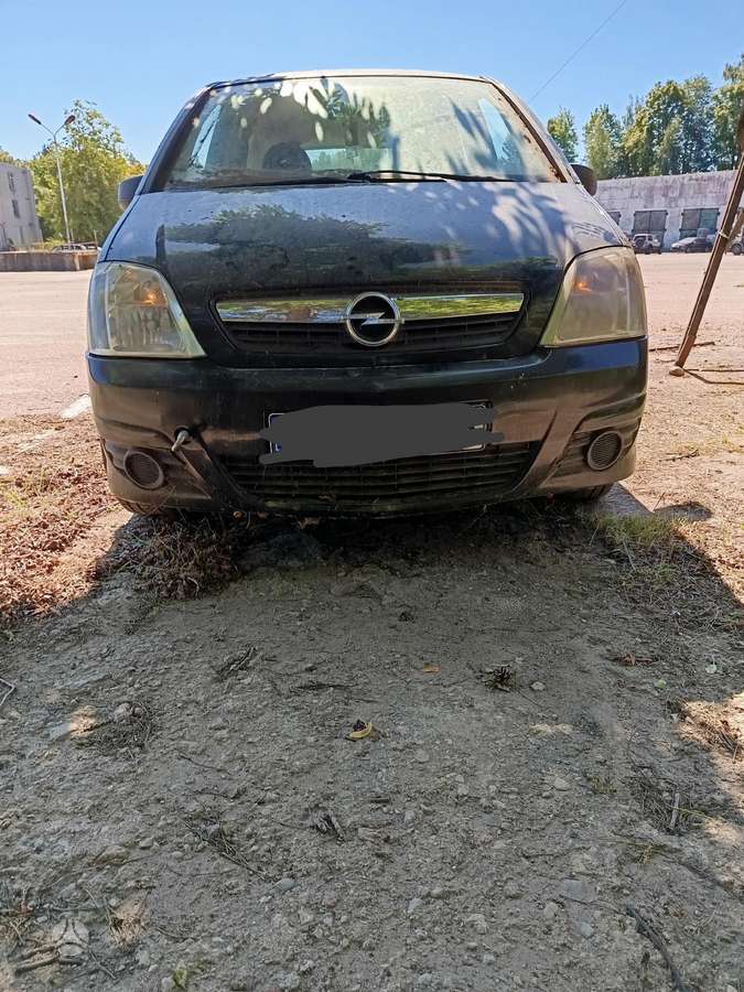 Opel Meriva kėbulo dalys