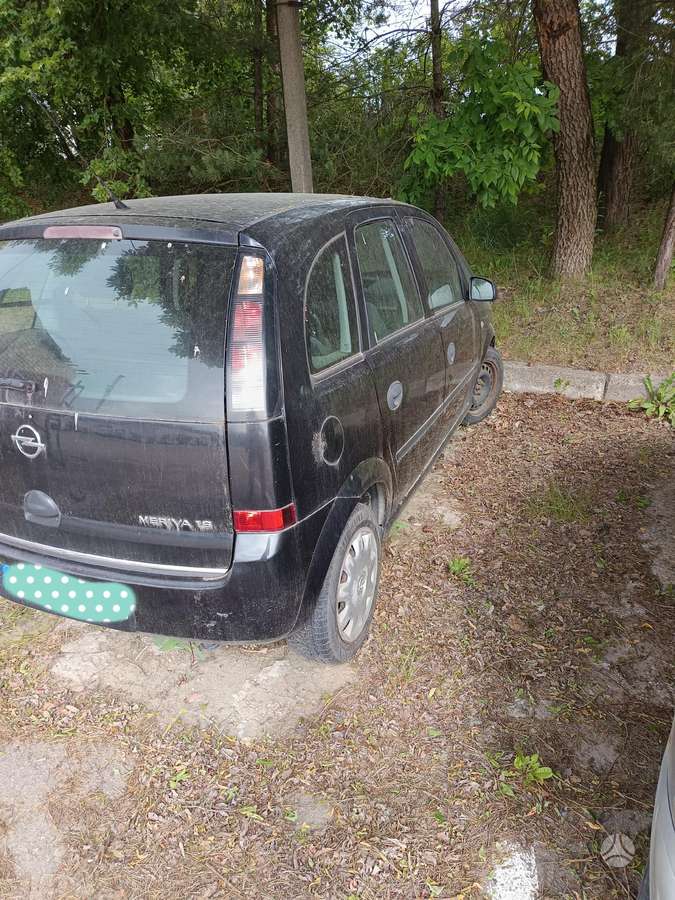 Opel Meriva kėbulo dalys