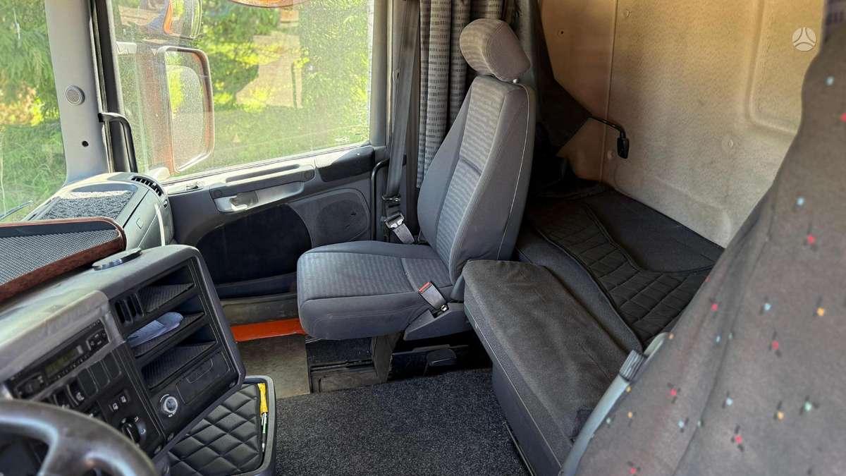 Scania R420, cab-chassis trucks