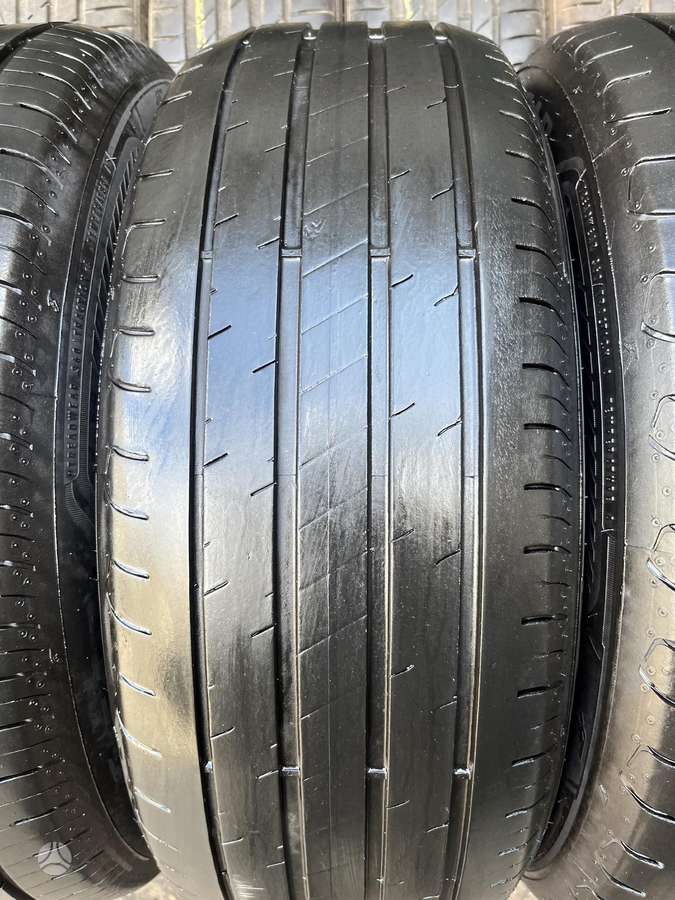 Goodyear EfficientGrip 2 SUV, летние 225/50 R18