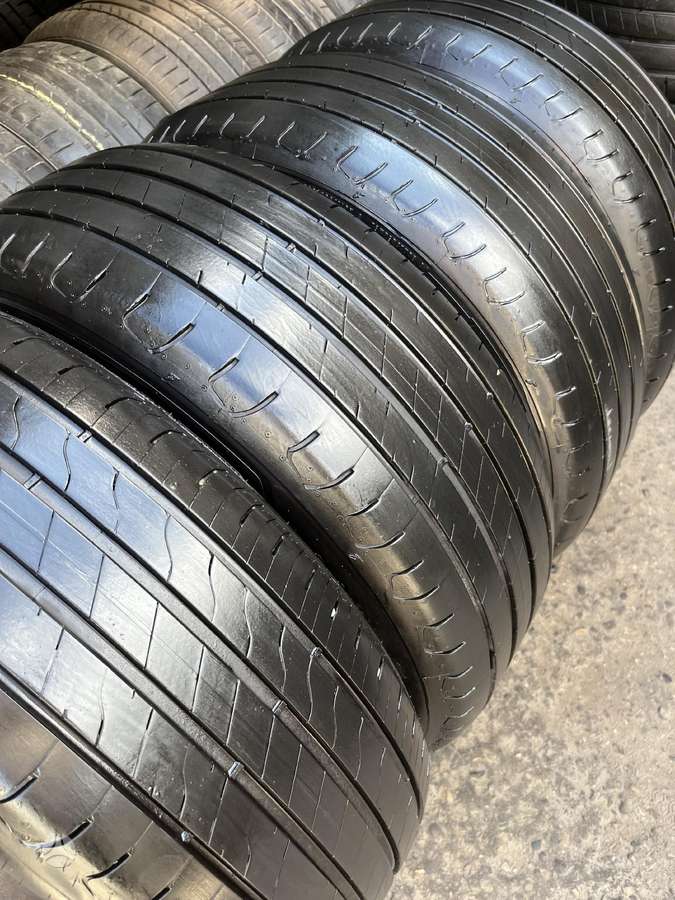 Goodyear EfficientGrip 2 SUV, летние 225/50 R18