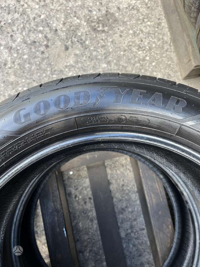 Goodyear EfficientGrip 2 SUV, летние 225/50 R18