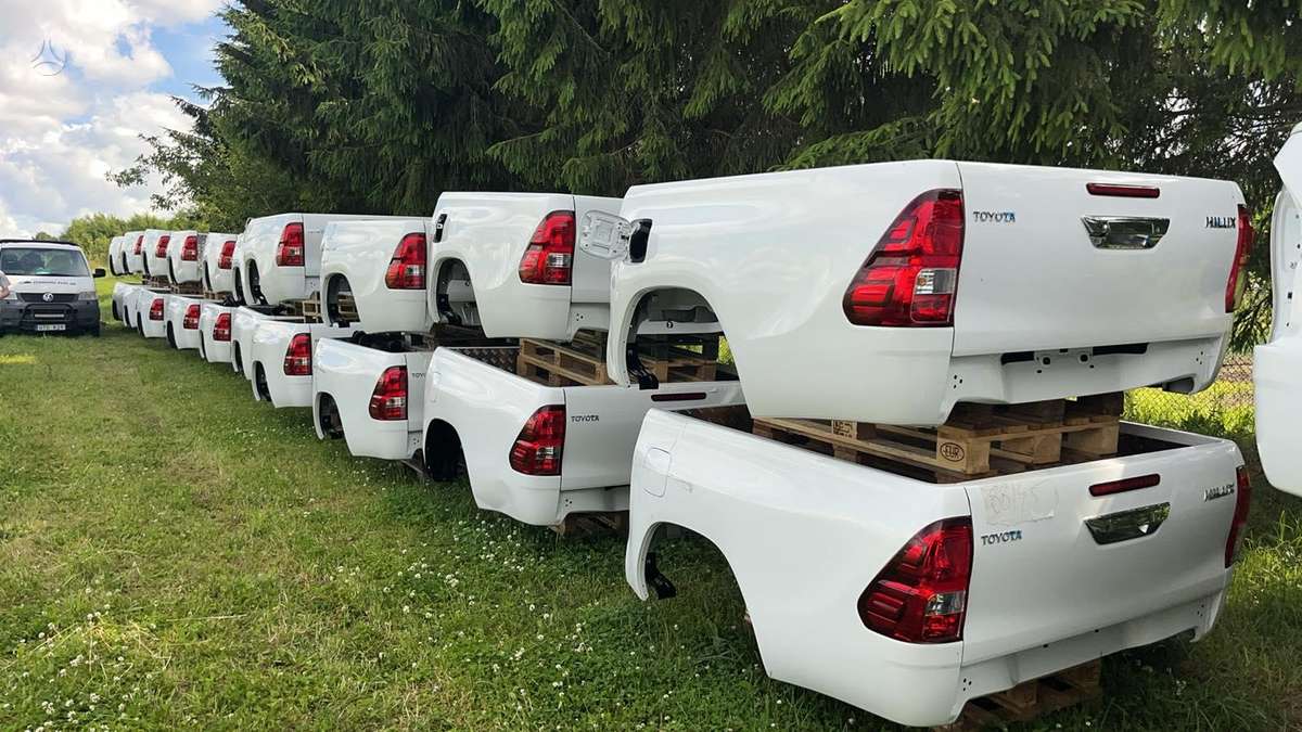 Toyota Hilux kėbulo dalys
